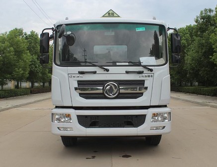 國(guó)六東風(fēng)多利卡D9化工車(chē)圖片 國(guó)六東風(fēng)多利卡D9化工車(chē)圖片